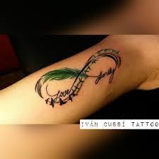 Resultado De Imagen Para Tatuajes De Amor Infinito Por Familia Tatuajes De Amor Infinito Tatuajes De Amor Tatuajes