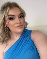 Kacey James x (@_kacey.x_) • Instagram photos and videos