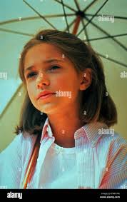 Sarah wayne hi-res stock photography and images