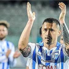 Kariyer sayfasında gianluca lapadula isimli futbolcunun sezon bazında takımının yer almış olduğu turnuvalardaki maç, gol, asist, sarı kart, kırmızı kart, oyuna girme, oyundan alınma, ilk onbirde. Seleccion Peruana Gianluca Lapadula Tramita Nacionalizacion Futbol Peruano El Bocon