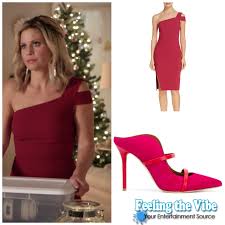 Candace cameron bure christmas under wraps | pretty hair. Get Candace Cameron Bure S Hallmark Movie Style A Shoe Addict S Christmas Clothes Inside Feeling The Vibe Magazine