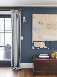 How To Style Living Room Curtains Living Room Curtains Ideas Apartment Therapy