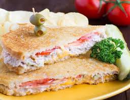 Croque Monsieur Au Thon Leger Recette Legere Plat Et Recette Recette Croquant Recette Repas Light