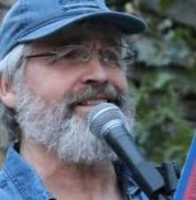 Erich Kästner 1899-1974 Dem Revolutionär Jesus zum Geburtstag Zweitausend  Jahre sind es fast, seit du die Welt verlassen hast, du Opferlamm des  Lebens! Du gabst den Armen ihren Gott. Du littest durch