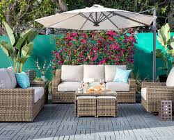 Outdoor Lounge Seating Your Backyard Will Reach Its Full Entertaining And Indulging Potential With The Home Garden Design Backyard Decor Outdoor Living Space