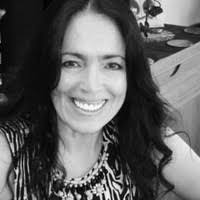 Sharon Rennie's Instagram, Twitter & Facebook