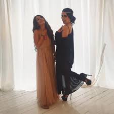 Nicole cherry official✔ photo gallery: Nicole Cherry È™i A ArÄƒtat Sora E Mai Mare Cu CaÈ›iva Ani È™i Ii SeamÄƒnÄƒ Leit Ea Md