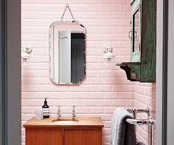 A classic that is sure to withstand the fads of fashion and design for years to come. 8 Stylish Vintage Bathroom Decorating Ideas Upcyclist