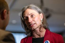 Maxine Dexter, newly sworn in as member of Congress, aims to improve air  quality, access to health care