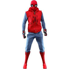 Homecoming, takes peter parker (tom holland) and friends out of new york. 1 6 Far From Home Spider Man Homemade Suit Figure Hot Toys Mms552 Www Scifi Toys Com