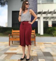Calça Vinho Combina Com O Que Calca Pantacourt Vinho E Blusa Listrada Com Preto E Branco Blusas Listradas Looks Calca Pantacourt
