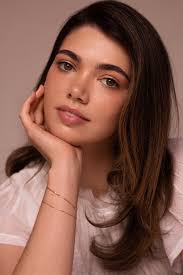 A beautiful photo and great actress ❤️❤