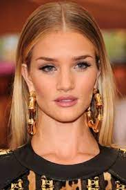 Rosie Huntington Whiteley Slicked Back Hair Google Search Slicked Back Hair Slick Hairstyles Sleek Hairstyles