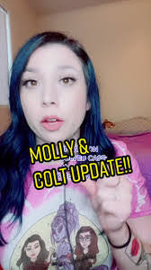 Molly Holman's Instagram, Twitter & Facebook