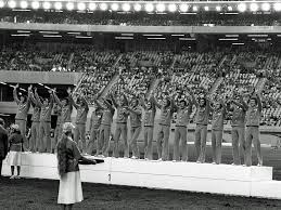 Um 20:00 uhr ortszeit (13:00 uhr mesz) geht es im olympiastadion mit der großen feier los. Ddr Bei Olympia Gold Silber Bronze Und Bitteres Ende Dfb Deutscher Fussball Bund E V