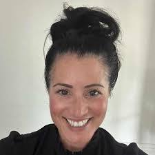 Jill Straub's Instagram, Twitter & Facebook