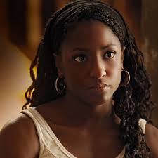 Tara Thornton's Instagram, Twitter & Facebook