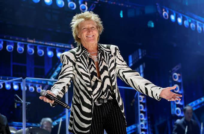 Rod Stewart Cancels More U.S. Tour Dates Due to Illness