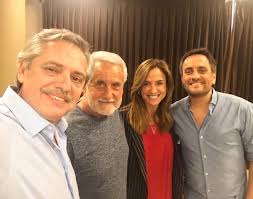Su origen familiar antiperonista, su llegada al movimiento de la mano del duhaldismo y el desembarco en el kirchnerismmo. Victoria Tolosa Paz La Funcionaria Que Cultiva Un Perfil De Sintesis Entre Alberto Fernandez Y Cristina Kirchner Para Ser Candidata A Diputada Infobae