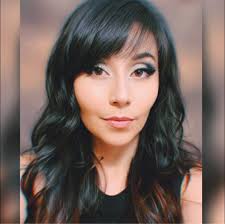 Where are all the hot emo and goth girls who like the big boys? Lol Might  as well shoot our shots since so many people are in here