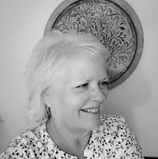 16 new bottles of Glitter! Smoke and pet free home Venmo and cash accepted  Pick up in Pleasant Grove