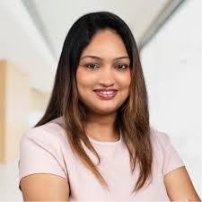 Barbara Biro's Instagram, Twitter & Facebook