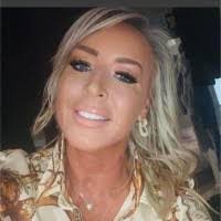 Jessica Shuff's Instagram, Twitter & Facebook