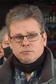 Macomb County restaurant owners describe impact of closures, tout lawsuit  against the state