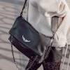 Il existe tellement de types de sacs pour femme et chacun d'entre eux joue un rôle vraiment. 1