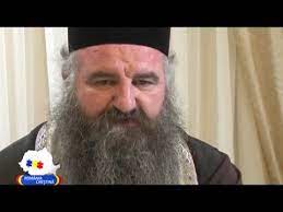 Chiar daca toata chiar daca toata lumea spune ca este urmasul marelui duhovnic arsenie boca, preotul ciprian gradinaru e foarte smerit. Romania Crestina Pr Ciprian Gradinaru Si Voluntarii Paraclisului Cmn Youtube