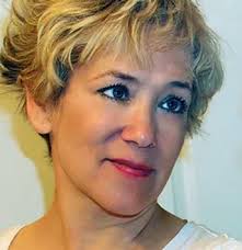 Lynn Vos's Instagram, Twitter & Facebook