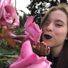 Mya Gillingham (@myagillingham)