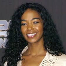 The Flash' Season 6 Episode 12 Video: Ralph and Sue Dearbon