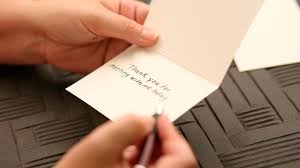 A simple 1 to 3 sentence thank you is all that is needed as long as it is personal and comes from the heart. Should You Write A Thank You Note An Etiquette Guide