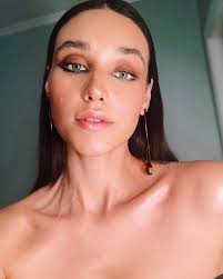 Laura Peres Beauty Artist