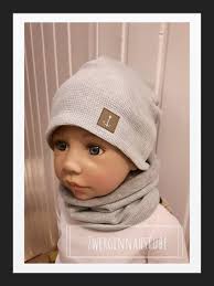 Graue loops mit blumen