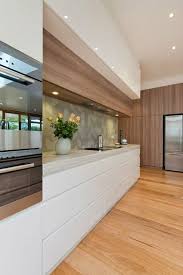 Bulkhead And Pantry Wall Lining Using Product Navurban Toorak Interiors Roomfour Nav K I T C H E N S Kitchen Kitchen Design Design Your Kitchen