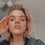 Abby Bibb's Instagram, Twitter & Facebook