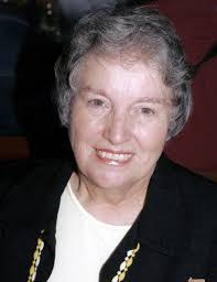 Nina Maurer's Instagram, Twitter & Facebook