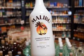 Malibu rum can be used in a lot of popular cocktails like the malibu and cola, malibu sea breeze, malibu gold cup and in many other delicious cocktails. Pinkie S Ø¹Ù„Ù‰ ØªÙˆÙŠØªØ± Malibu Coconut Rum Sunshine In A Bottle With A Smooth Fresh Coconut Flavor Amp Caribbean Rum Onsale 23 1 75 Lt Big Bottle Now June 27th 2019 Https T Co Bybpaktmu2 ØªÙˆÙŠØªØ±