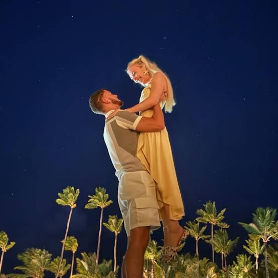 ITV Coronation Street's Cait Fitton declares love for co-star in 'gorgeous' holiday snaps - Liverpool Echo