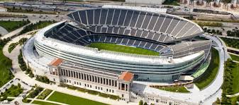 Construction of chicago's central stadium just south of downtown was launched in 1919 and ended in 1924. Soldier Field Chicago Bears Football Tripper Usa