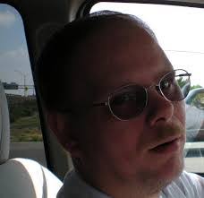 Warren Mcfarland's Instagram, Twitter & Facebook