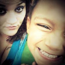 kayla renee loomis (@loserlove12)