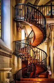 The spiral staircase in Loretto Chapel, Santa Fe, known as the "miraculous  staircase," built without a center support and without nails. :  r/interestingasfuck