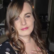 Landscaping ideas to add pop to a brick exterior