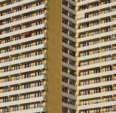 Bitte beachten sie, dass das wohnungsamt keine sprechzeiten hat. Wohnungsnot Und Mietendeckel Eine Hymne Auf Die Berliner Platte Welt