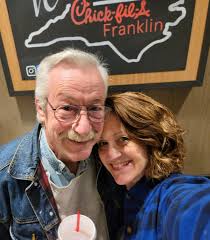 What are some venue recommendations for a vow renewal in Franklin, NC?