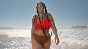 In the past 30 days, h&m has had 3 airings and earned an airing rank of #3,499 with a spend ranking of #2,606 as compared to all other advertisers. Paloma Elsesser S Summer In H M Swimwear Ft Foushee Youtube