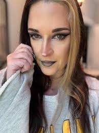 Black and belly button is looking good